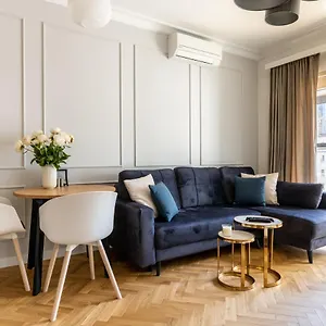 Apartament Golden - Mennica, Warszawa